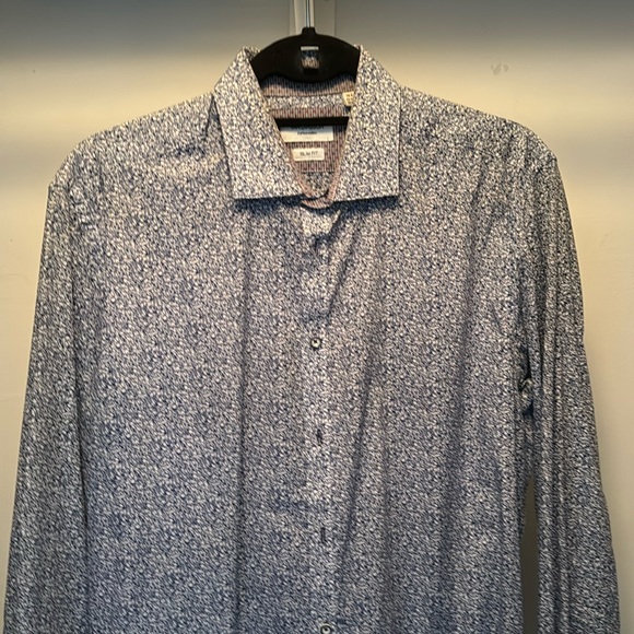 Van Larson flower shirt - Picture 1 of 3